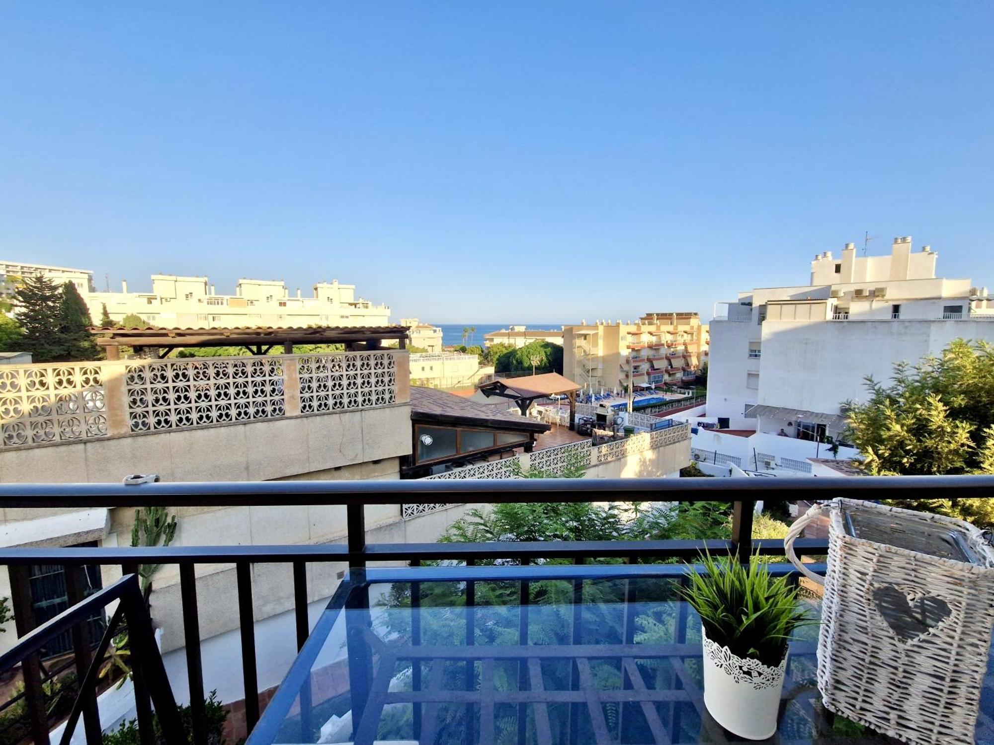Sr Mediterraneo Playa De La Carihuela Торемолинос Екстериор снимка